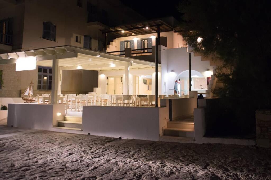 Exohiko Villa Alikí Buitenkant foto