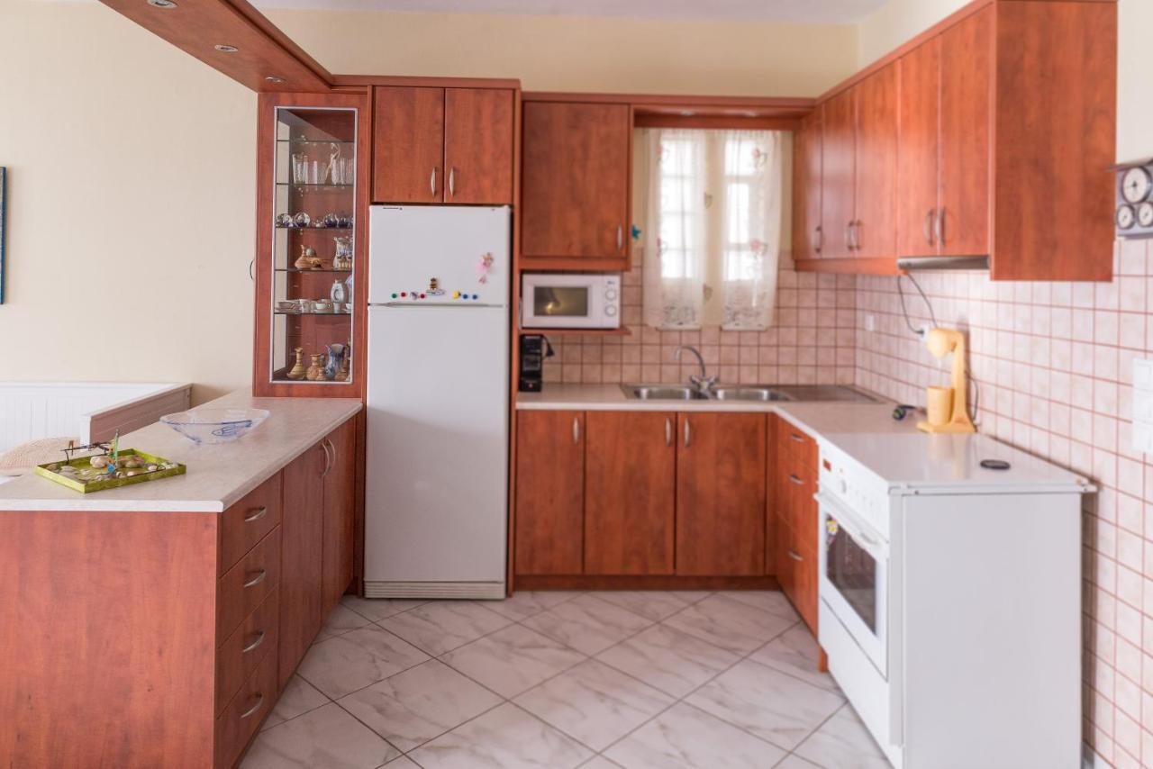 Exohiko Villa Alikí Buitenkant foto